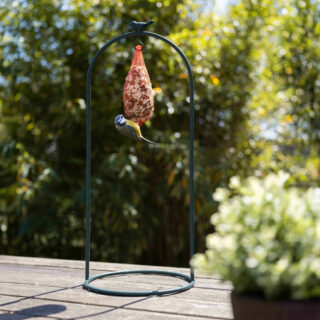 standaard om netjes met vogelvoer aan te hangen